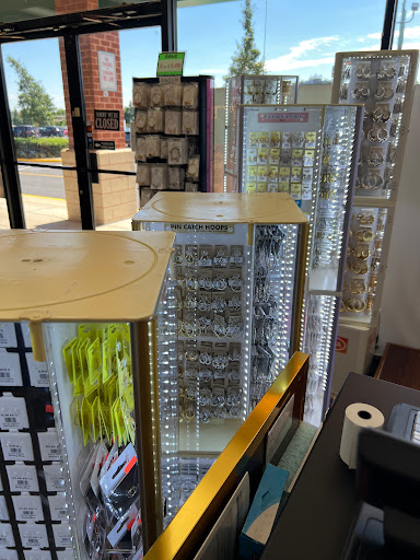 Cosmetics Store «Sol Beauty Supply», reviews and photos, 10850 Sudley Manor Dr, Manassas, VA 20109, USA