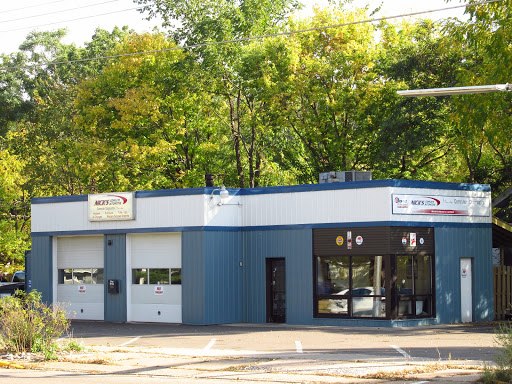 Auto Repair Shop «Nicks Complete Automotive Services», reviews and photos, 302 Vine St, Hudson, WI 54016, USA