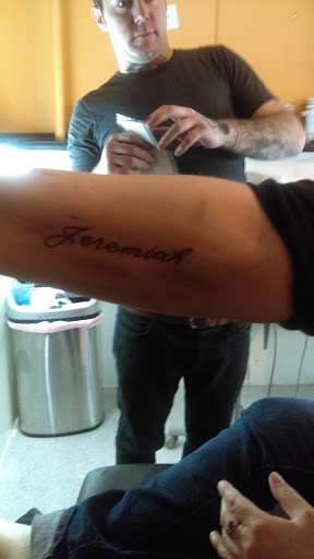 Tattoo Shop «Ink & Dagger Tattoo Co», reviews and photos, 1137 Bardstown Rd # 2, Louisville, KY 40204, USA