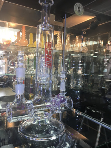 Tobacco Shop «Glass City Tobacco Inc», reviews and photos, 7600 Gardner Park Dr, Gainesville, VA 20155, USA