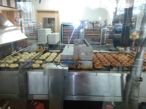 Donut Shop «Krispy Kreme», reviews and photos, 1733 Mallory Ln, Brentwood, TN 37027, USA