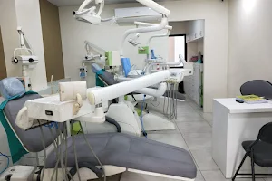 Sabka dentist - Nikol (Ahmedabad) image