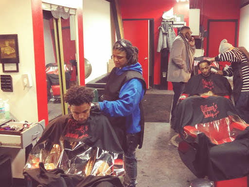 Barber Shop «Tiffanys Barbershop», reviews and photos, 304 Larpenteur Ave E, St Paul, MN 55117, USA