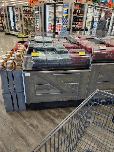 Grocery Store «Safeway», reviews and photos, 2836 Pacific Ave, Forest Grove, OR 97116, USA