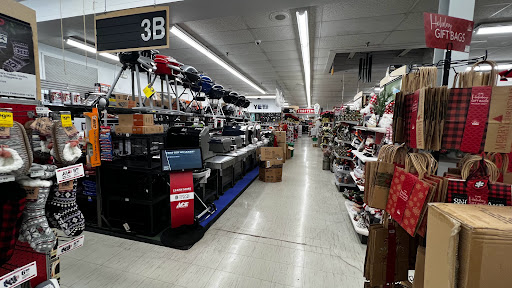 Hardware Store «John W Weiss Ace Hardware», reviews and photos, 1560 Waukegan Rd, Glenview, IL 60025, USA