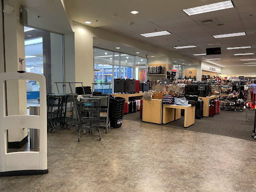Department Store «Nordstrom Rack Pentagon Centre», reviews and photos, 1201 S Hayes St, Arlington, VA 22202, USA