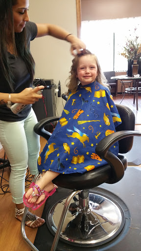 Beauty Salon «Prizms Salon & Day Spa», reviews and photos, 216 Nazareth Pike, Bethlehem, PA 18020, USA