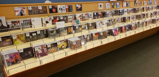 Book Store «Barnes & Noble», reviews and photos, 5380 US-14, Crystal Lake, IL 60014, USA