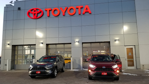 Toyota Dealer «Luther Brookdale Toyota», reviews and photos, 6700 Brooklyn Blvd, Brooklyn Center, MN 55429, USA