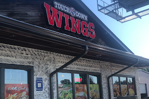 Touchdown wings at Snellville Main street image