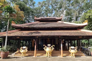 Di An Temple image