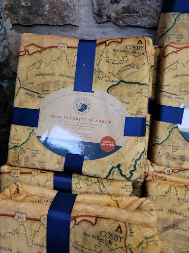 Outdoor Sports Store «Nantahala Outdoor Center Gatlinburg», reviews and photos, 1138 Parkway, Gatlinburg, TN 37738, USA