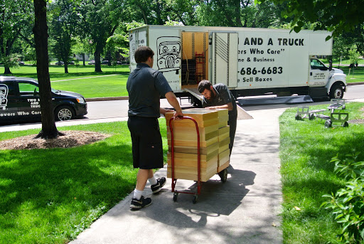 Moving and Storage Service «Two Men and a Truck», reviews and photos, 520 W 67th St, Loveland, CO 80538, USA