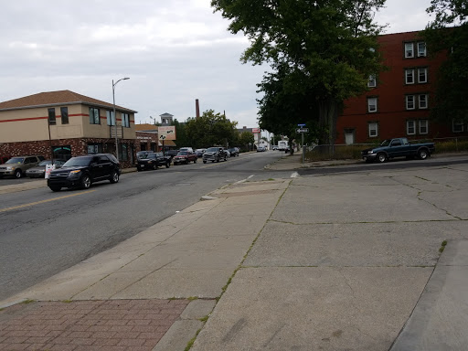 Tire Shop «Firestone Complete Auto Care», reviews and photos, 748 Pleasant St, Fall River, MA 02723, USA