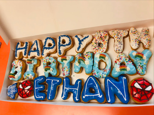 Donut Shop «Rock Island Donut Shop», reviews and photos, 2336 Rock Island Rd, Irving, TX 75060, USA