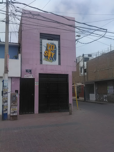 Star's Box Karaoke Pisco Perú