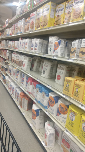 Grocery Store «Food Lion», reviews and photos, 377 W Jackson St, Cookeville, TN 38501, USA