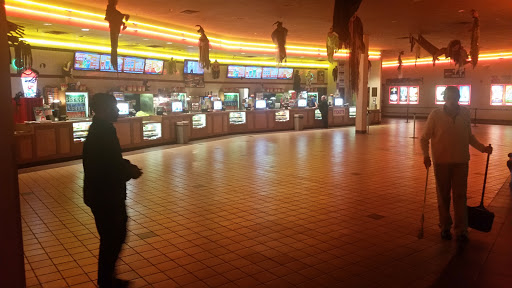 Movie Theater «Atlas Cinema Great Lakes Stadium 16», reviews and photos, 7860 Mentor Ave, Mentor, OH 44060, USA