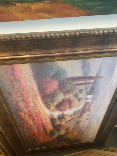 Mr. Bees Consignments in Bardstown, KY