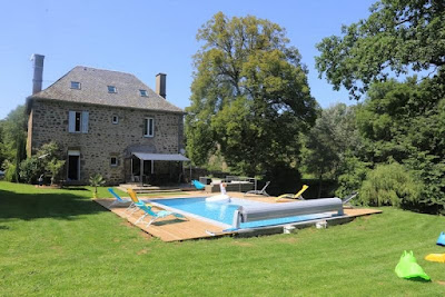 Le gîte du pont d'Auze à Anglards-de-Salers