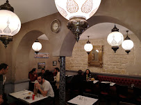 Atmosphère du Restaurant servant du couscous Le Taïs à Paris - n°1