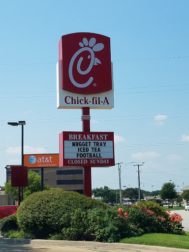 Fast Food Restaurant «Chick-fil-A», reviews and photos, 460 Grapevine Hwy, Hurst, TX 76054, USA