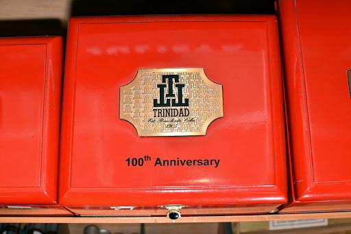 Cigar Shop «Osi Tobacco», reviews and photos, 4836 Hills and Dales Rd NW, Canton, OH 44708, USA