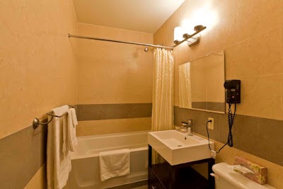 Photos of Pointe Plaza Hotel