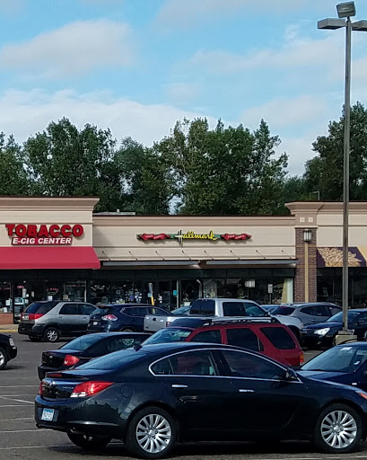 Tobacco Shop «Maplewood Tobacco & eCig Center», reviews and photos, 2515 White Bear Ave, St Paul, MN 55109, USA