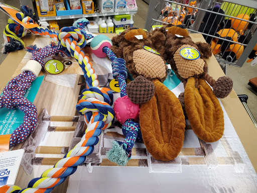 Pet Store «PetSmart», reviews and photos, 123 Grey St, East Aurora, NY 14052, USA