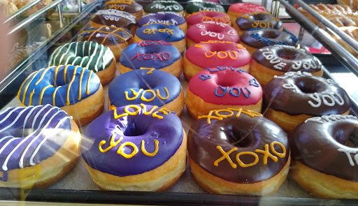 Donut Shop «Yum Yum Donuts», reviews and photos, 8139 W Manchester Ave, Playa Del Rey, CA 90293, USA