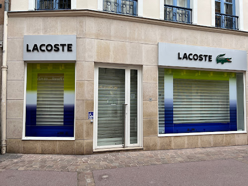 Magasin de vêtements Lacoste Saint-Germain-en-Laye