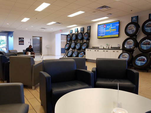 Honda Dealer «Honda Of Chantilly», reviews and photos, 4175 Stonecroft Blvd, Chantilly, VA 20151, USA