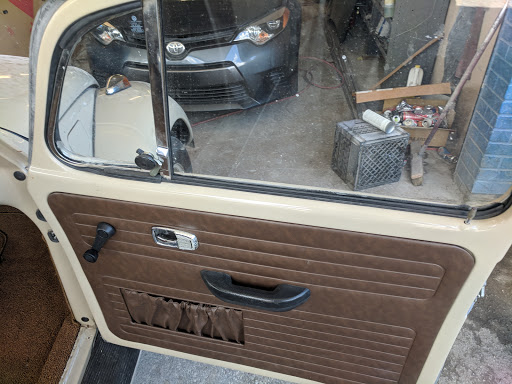 Auto Body Shop «MS Paint & Body Shop», reviews and photos, 3311 W Columbus Dr, Tampa, FL 33607, USA