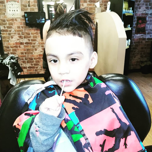 Barber Shop «Dapper Gents Barbershop», reviews and photos, 48 Crocker Blvd, Mt Clemens, MI 48043, USA