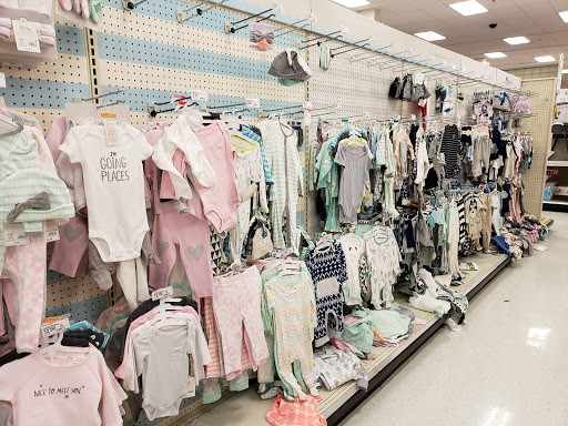 Department Store «Target», reviews and photos, 550 Arsenal St, Watertown, MA 02472, USA