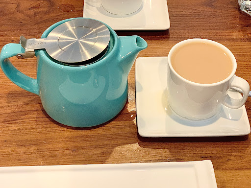 American Restaurant «D Bar Denver», reviews and photos, 494 E 19th Ave, Denver, CO 80203, USA