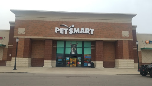 Pet Supply Store «PetSmart», reviews and photos, 7574 Voice of America Centre Dr, West Chester Township, OH 45069, USA