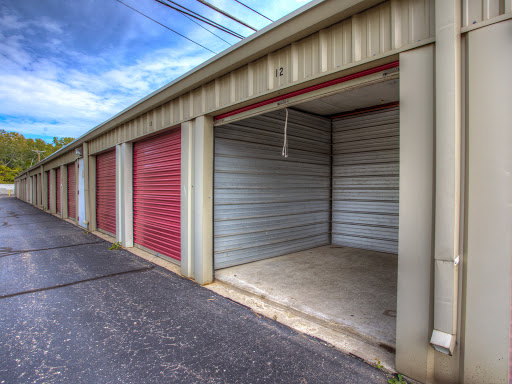 Self-Storage Facility «CubeSmart Self Storage», reviews and photos, 29180 Van Born Rd, Westland, MI 48186, USA