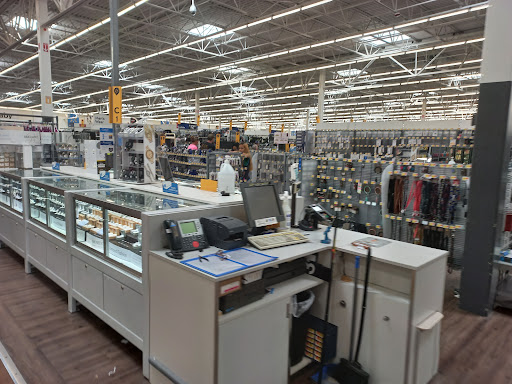 Department Store «Walmart Supercenter», reviews and photos, 1351 Veterans Pkwy, Clarksville, IN 47129, USA