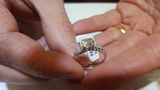 Jeweler «Estate Jewelers», reviews and photos, 700 Fair Oaks Ave, South Pasadena, CA 91030, USA