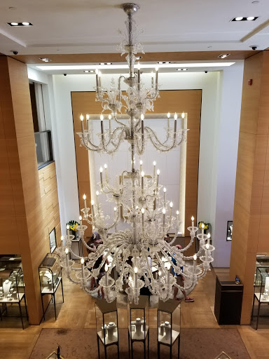 Jewelry Store «Cartier», reviews and photos, 370 N Rodeo Dr, Beverly Hills, CA 90210, USA