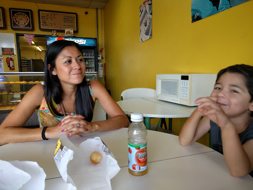 Donut Shop «Young Donuts», reviews and photos, 6102 Samuell Blvd # 100, Dallas, TX 75228, USA