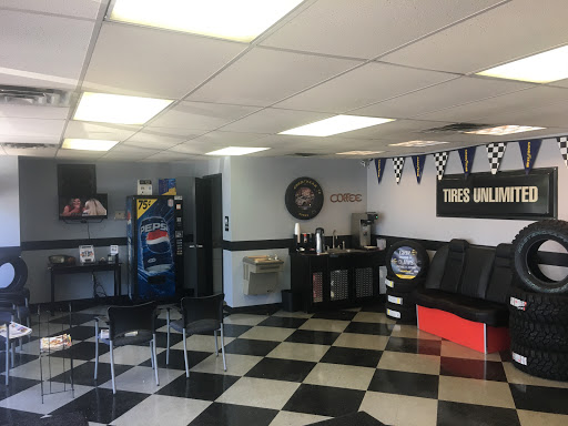 Tire Shop «Tires Unlimited», reviews and photos, 438 W Main St, Louisa, VA 23093, USA