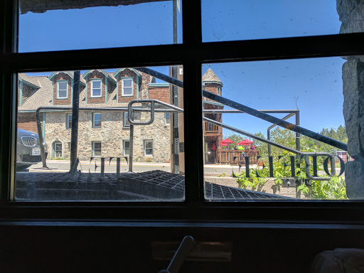 Coffee Shop «Dark Horse Coffee Roasters Truckee», reviews and photos, 10009 W River St, Truckee, CA 96161, USA