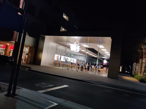 Computer Store «Apple Scottsdale Quarter», reviews and photos, 15169 N Scottsdale Rd, Scottsdale, AZ 85254, USA