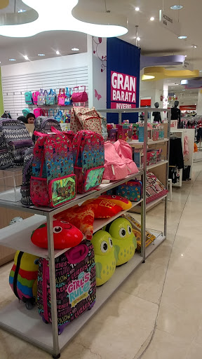 Tiendas para comprar mochilas escolares León