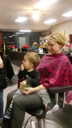 Consignment Shop «Twice New Consignments», reviews and photos, 1022 W Silver Lake Rd, Fenton, MI 48430, USA