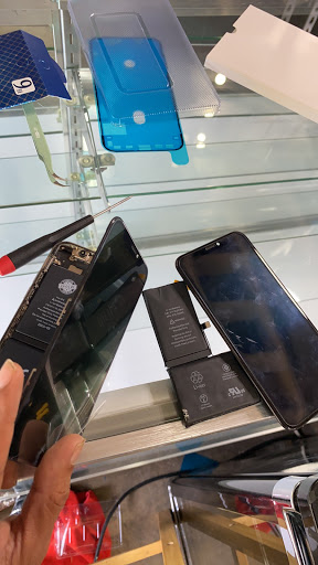 Cell Phone Store «Phone Geek Cellular Repair», reviews and photos, 6125 S Sheridan Rd, Tulsa, OK 74133, USA