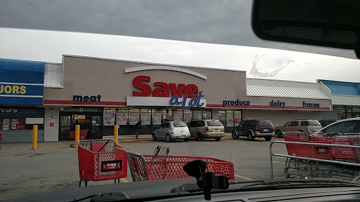 Grocery Store «Save-A-Lot», reviews and photos, 452 Mt Pleasant St, New Bedford, MA 02746, USA